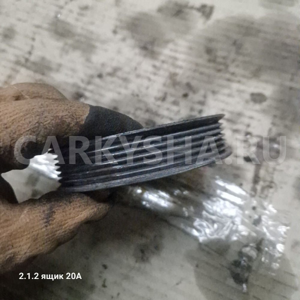 Шкив помпы Toyota vitz 2sz fe Toyota Vitz 