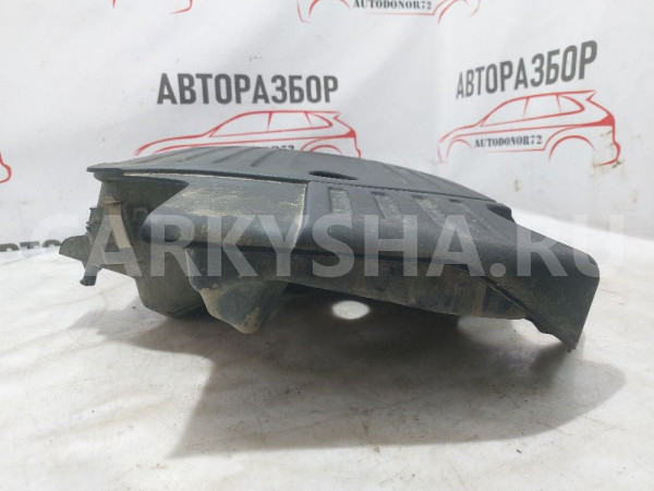 Корпус воздушного фильтра Suzuki SX4 Suzuki SX4 оригинальный номер 1370054LA0