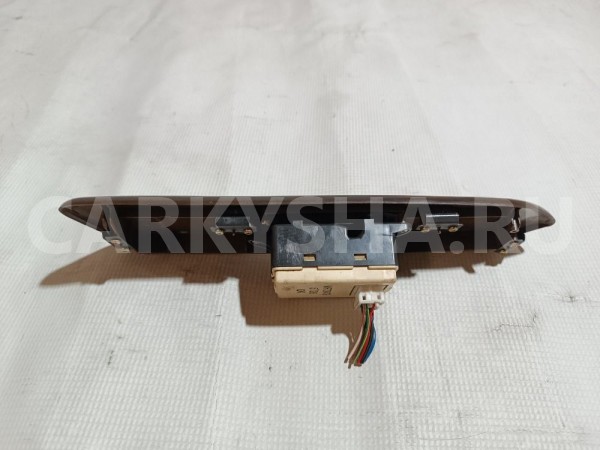 Кнопка стеклоподъемника заднего левого Mitsubishi Diamante 