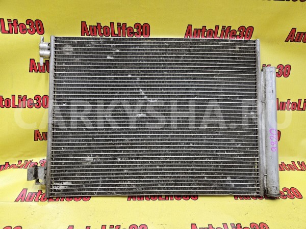 Радиатор кондиционера Renault Duster 