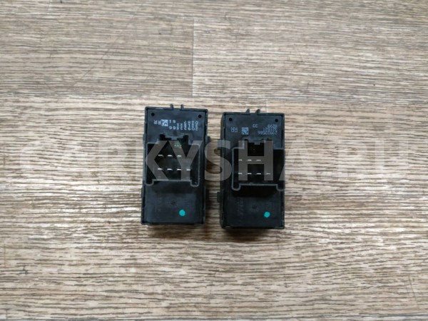 Кнопка стеклоподъемника Chevrolet Orlando 