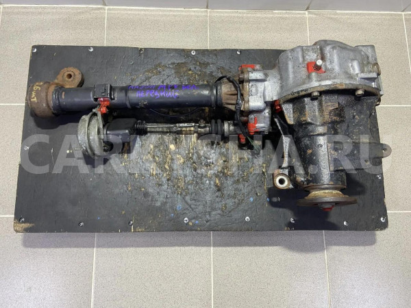Передний редуктор Mazda MPV 2.5 D 4WD AT Mazda MPV оригинальный номер MA0827100