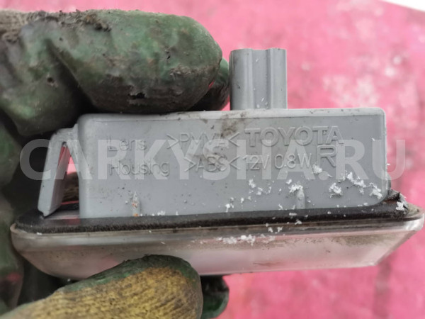 Фонарь подсветки номера Lexus IS GSE25 Lexus IS оригинальный номер 81690-53011