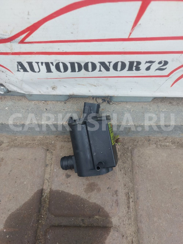 Моторчик омывателя Hyundai Getz Hyundai Getz оригинальный номер 985101C100