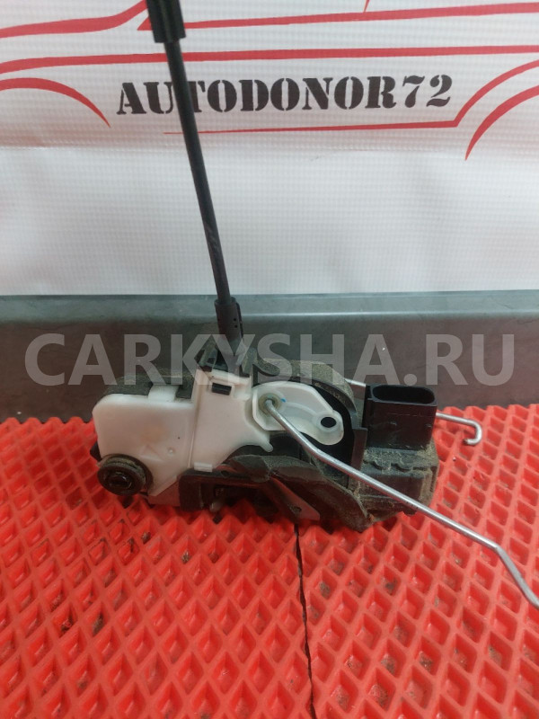 Замок двери задней правой Opel Astra J Opel Astra оригинальный номер 13579556