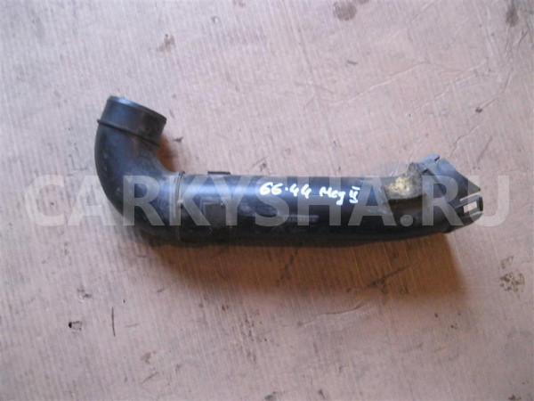 Патрубок воздушного фильтра Renault Megane II 2002-2009 Renault 20 оригинальный номер 820031546