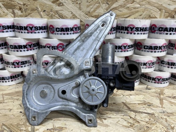 Стеклоподъемник задний правый Toyota C-HR I Рестайлинг  оригинальный номер 69830-F4010