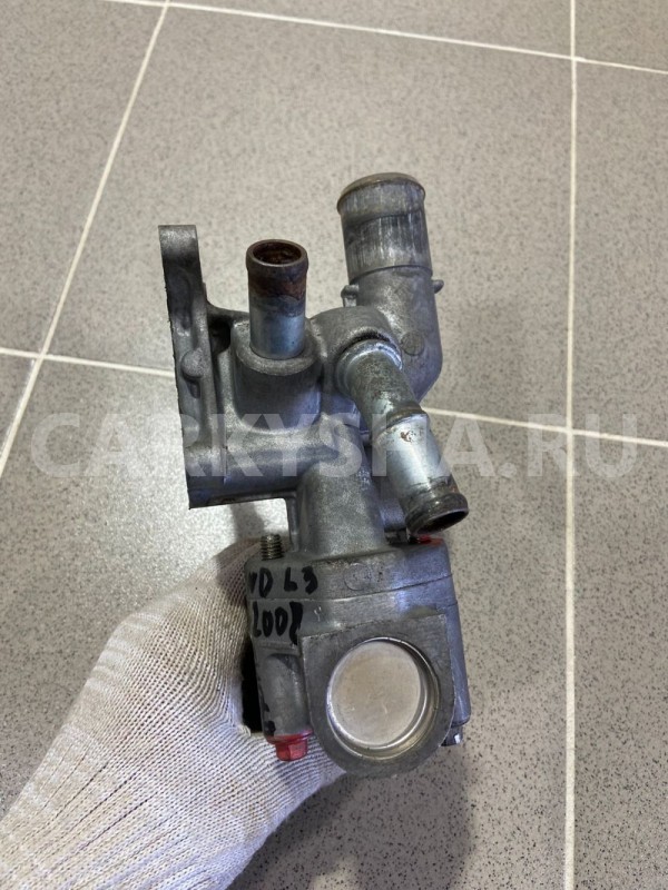 Клапан EGR Mazda Cx-7 2008 год Mazda 2 оригинальный номер L3K91517Z