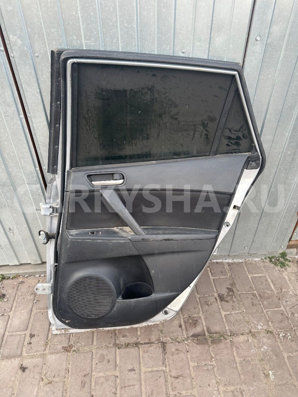Дверь задняя правая Mazda 3 BL Mazda 2 оригинальный номер BBY67202XH