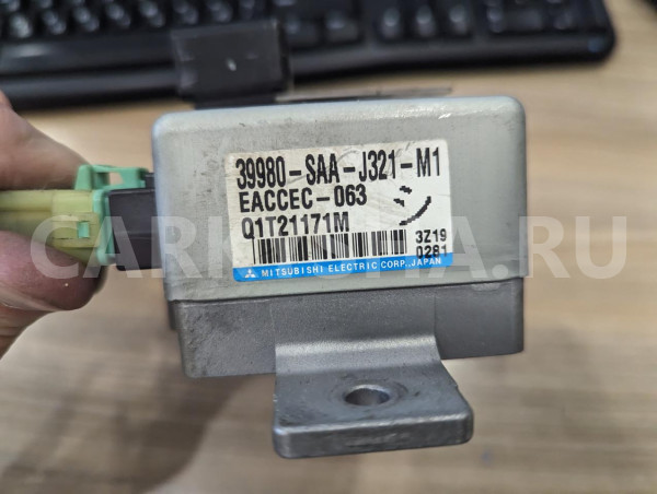 Блок управления рулевой рейкой Honda Fit оригинальный номер 39980-SAA-J321