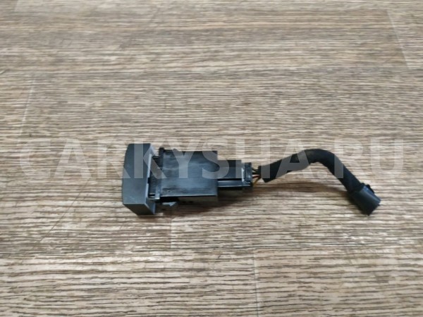 Кнопка обогрева заднего стекла Kia Sorento 