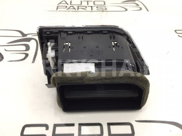 Дефлектор печки левый Skoda Octavia A7 CHPA 2014 Skoda Octavia 