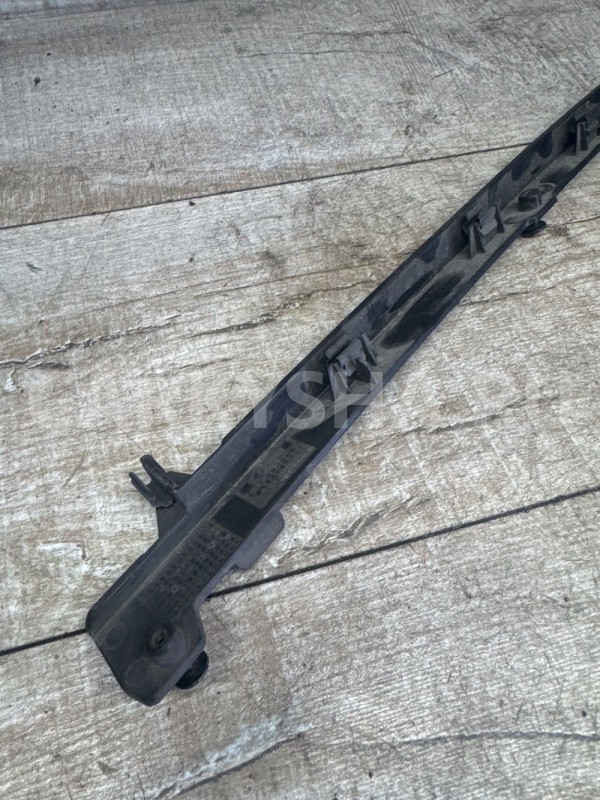 Кронштейн заднего бампера Audi A6 C7 Audi A6 оригинальный номер 4g5807900