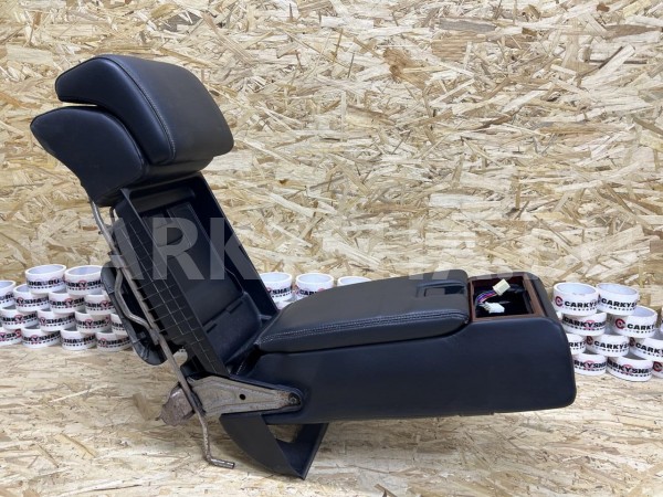 Подлокотник заднего сиденья Toyota Camry VII (XV50) оригинальный номер 72830-33670