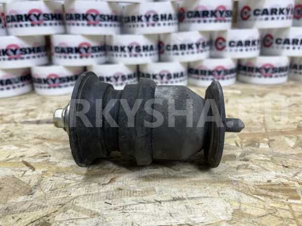 Подушка кузова Toyota Fortuner II – внедорожник 5 дв. оригинальный номер 52205-0K180