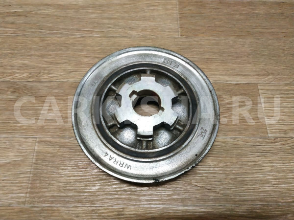 Шкив коленвала Land Rover Freelander оригинальный номер LR004247