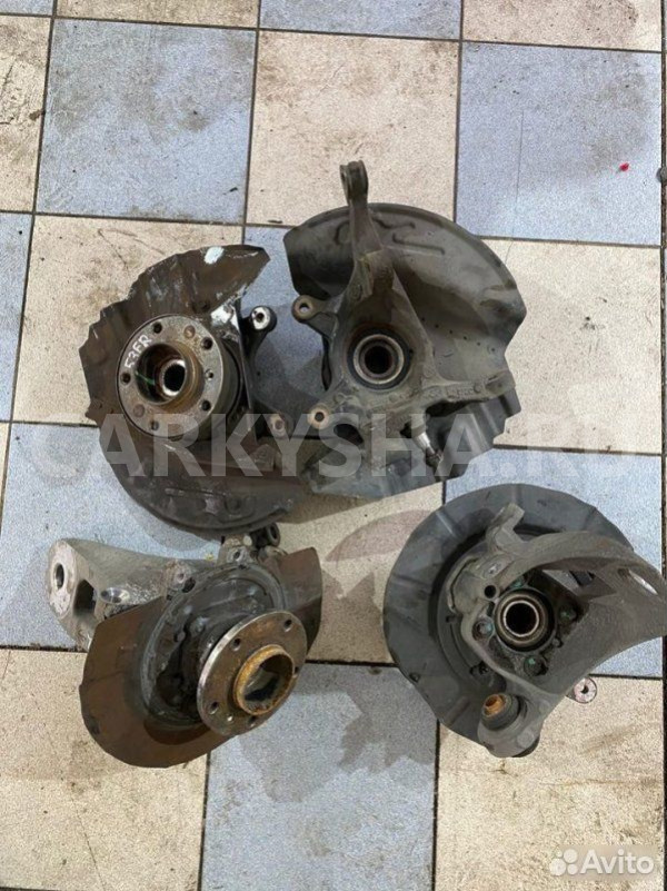Ступица BMW X5 E53 M54B30 2006 BMW X5 оригинальный номер 31 21 6 761 576