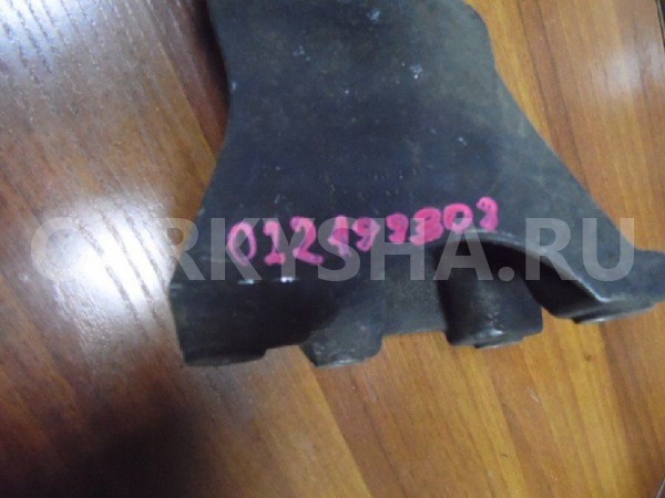 Кронштейн опоры двигателя Volkswagen Touareg I (2002—2006) Volkswagen Touareg оригинальный номер 022199308