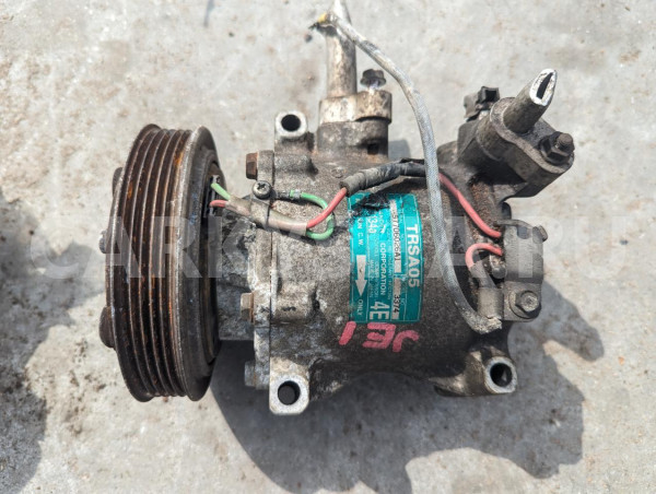 Компрессор кондиционера Honda Zest оригинальный номер 57706026A1