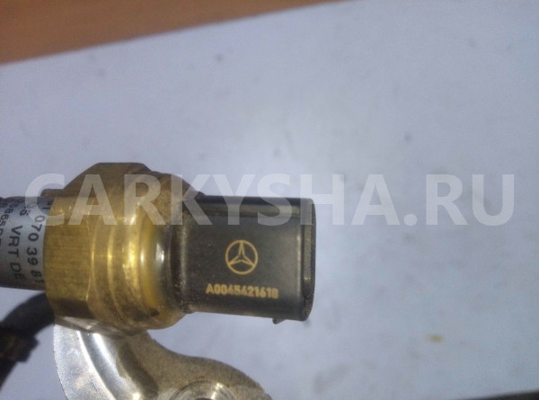 Шланг топливный Mercedes-Benz E-класс W212/S212/C207/A207 рестайлинг (2013—2016) Mercedes-Benz E-klasse оригинальный номер A6510703981