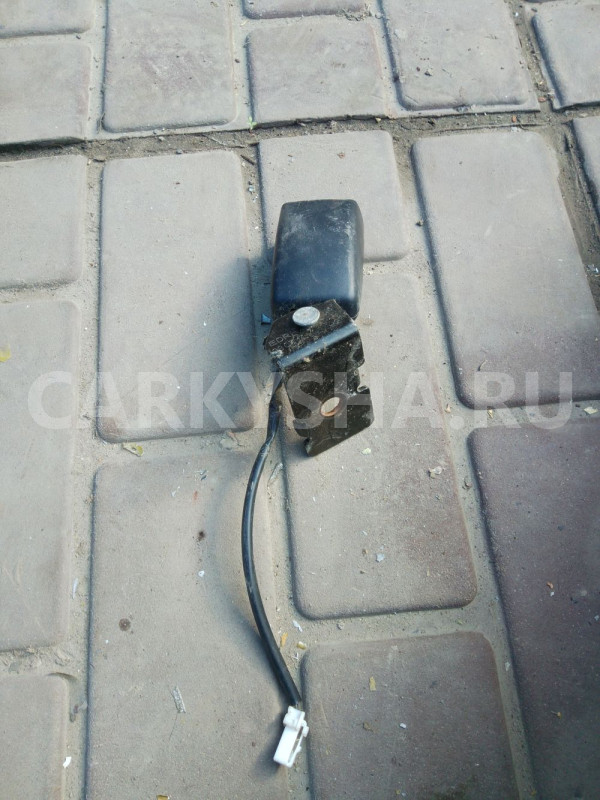 Замок ремня безопасности зад прав Kia Ceed ED Kia Cee'd оригинальный номер 898401H000EQ