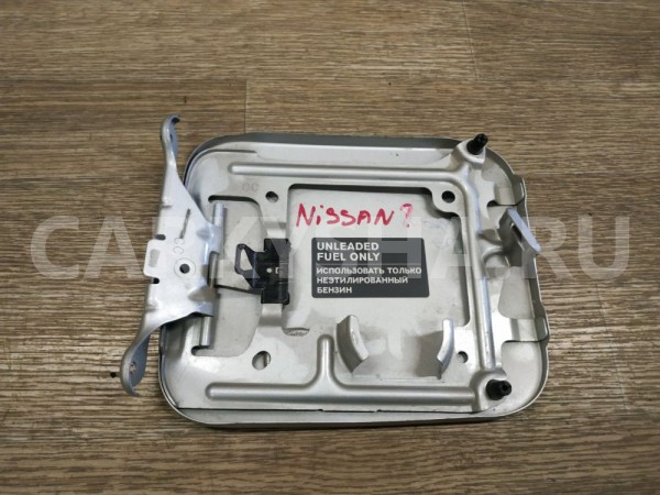 Лючок бензобака Nissan X-Trail 
