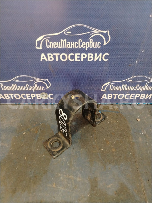 Кронштейн рулевой рейки SsangYong Ssang Yong Kyron оригинальный номер 46512080A0