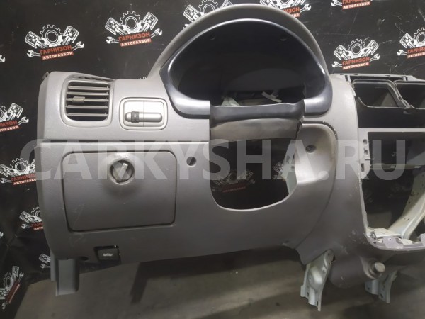 Торпедо панель передняя Хендай Акцент Hyundai Accent оригинальный номер 8471125000