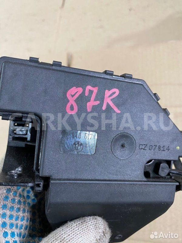 Замок крышки багажника BMW 1 E87 N46B20 2007 BMW 1er оригинальный номер 51 24 7 840 617