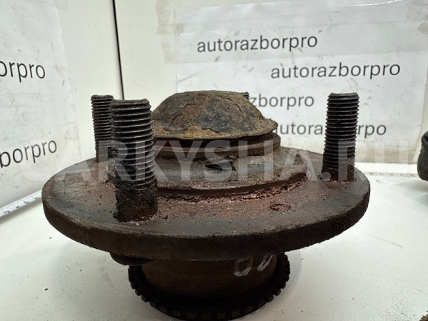 Ступица Mitsubishi Lancer 2006 MR527452 СЕДАН 4G18, задняя правая Mitsubishi Lancer 