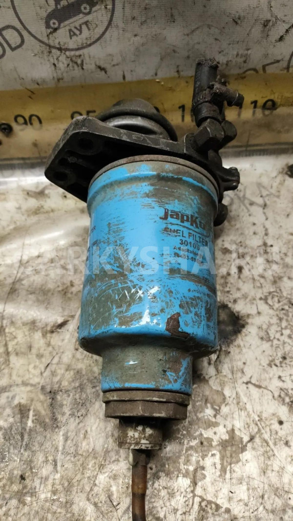 Корпус топливного фильтра  Nissan Avenir W10 Nissan Avenir оригинальный номер 1640057J00