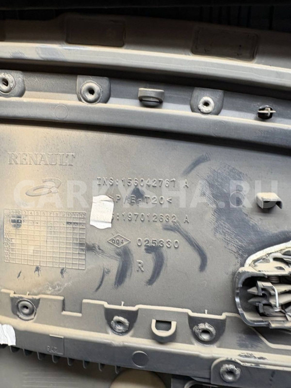 Обшивка двери передней правой Renault Megane III (2008—2014) Renault 14 оригинальный номер 809000421R