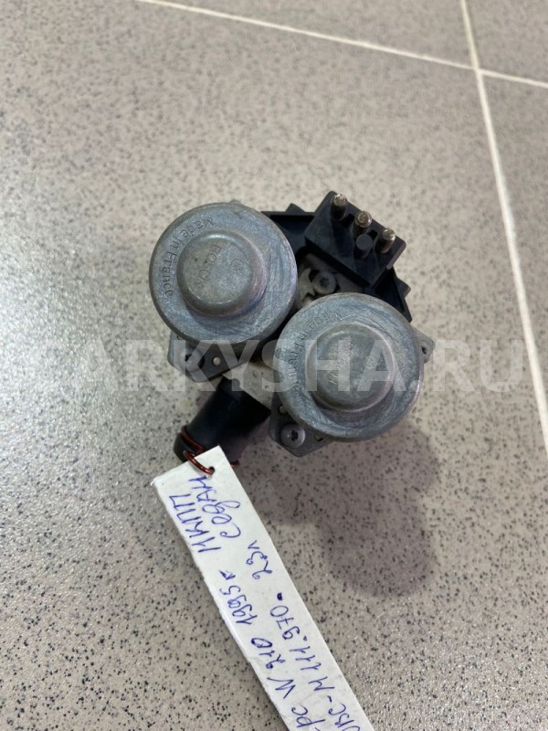 Кран отопителя (печки) Mercedes-Benz w210 Mercedes-Benz E-klasse оригинальный номер A0048302084