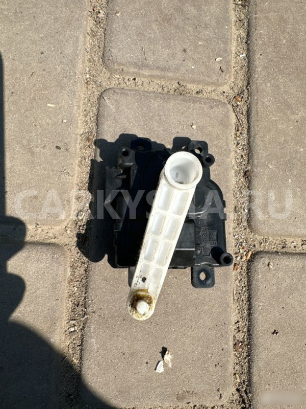 Моторчик заслонки отопителя Kia Optima 4 JF Kia Optima оригинальный номер DH1138003990