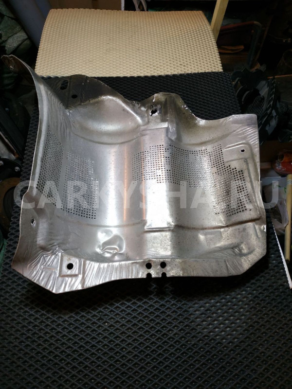 Экран тепловой 8159509 BMW 5 e39 BMW 5er оригинальный номер 51488159509
