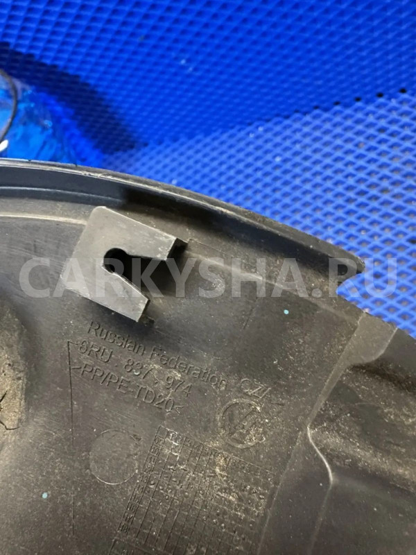 уголок декоративный Volkswagen Polo V (2009—2015) Volkswagen Polo оригинальный номер 6ru837974