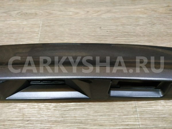 Накладка крышки багажника Nissan Qashqai 