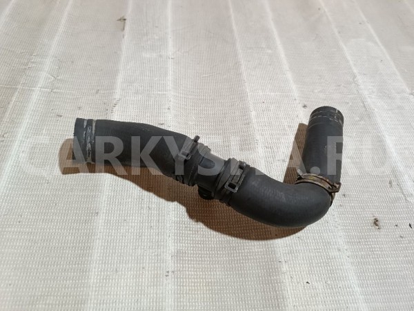 Патрубок радиатора охлаждения верхний Land Rover Range Rover 