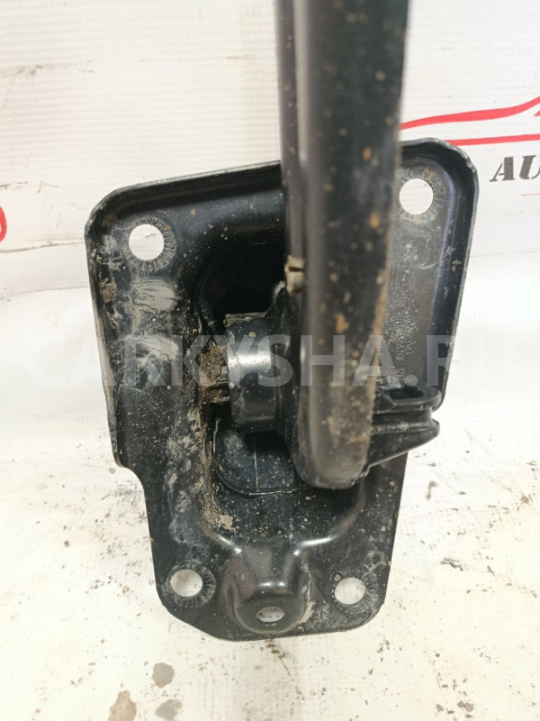 Рычаг задний левый Volkswagen Golf Mk5 2003-2009 Volkswagen Golf оригинальный номер 1K0505223K