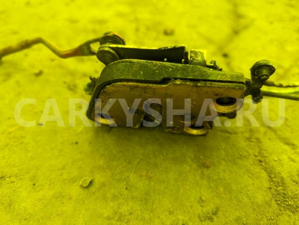 Замок двери Mitsubishi Delica 