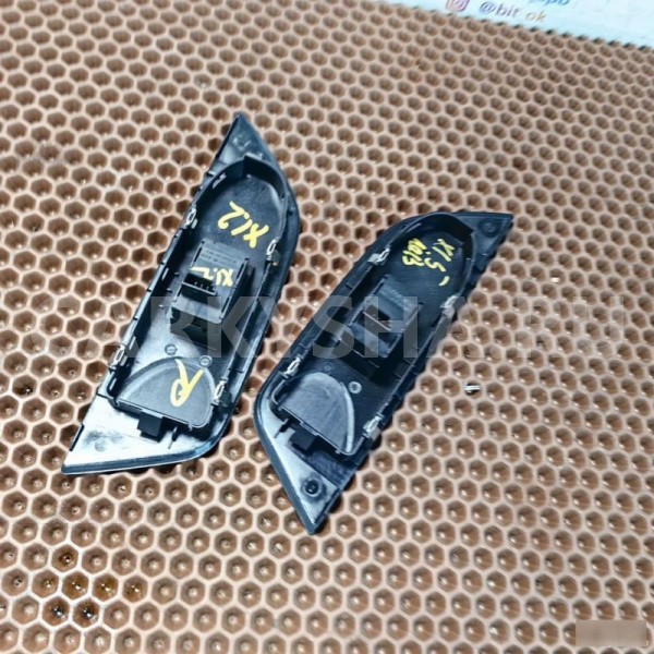 Кнопка стеклоподъемника BMW X1 