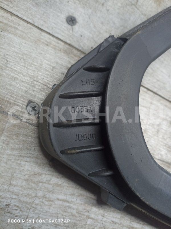 Уплотнитель стекла двери Nissan Qashqai I рестайлинг (2010—2013) Nissan Qashqai оригинальный номер 80331JD000