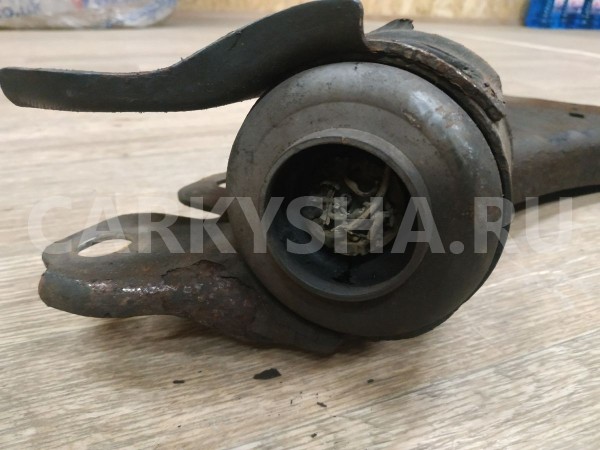 Рычаг передний правый Land Rover Freelander 