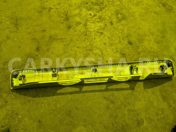Накладка 5-й двери Honda Stepwgn оригинальный номер 74890SZW003