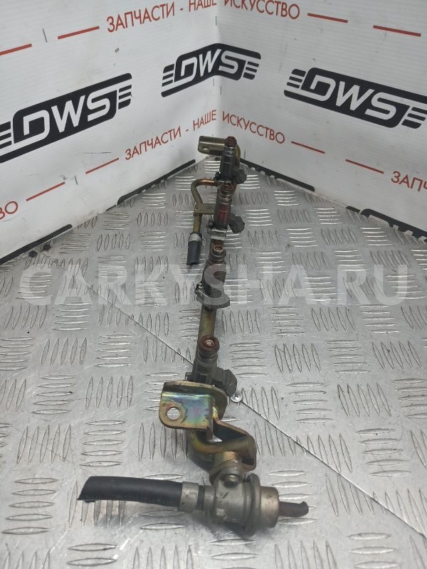 Форсунка топливная Nissan Serena 