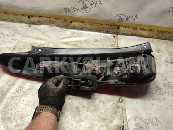 Фонарь задний правый Ford Fiesta Mk5 Ford Fiesta оригинальный номер 1437625