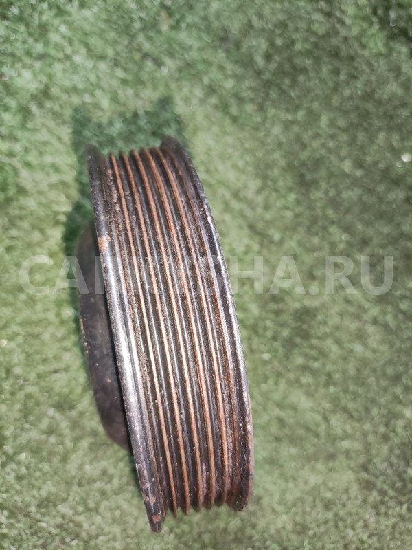 Шкив коленвала VW Polo Classic Volkswagen Polo оригинальный номер 030105255D