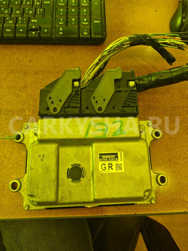 Блок управления двигателем Nissan Leaf оригинальный номер 237405SK9B