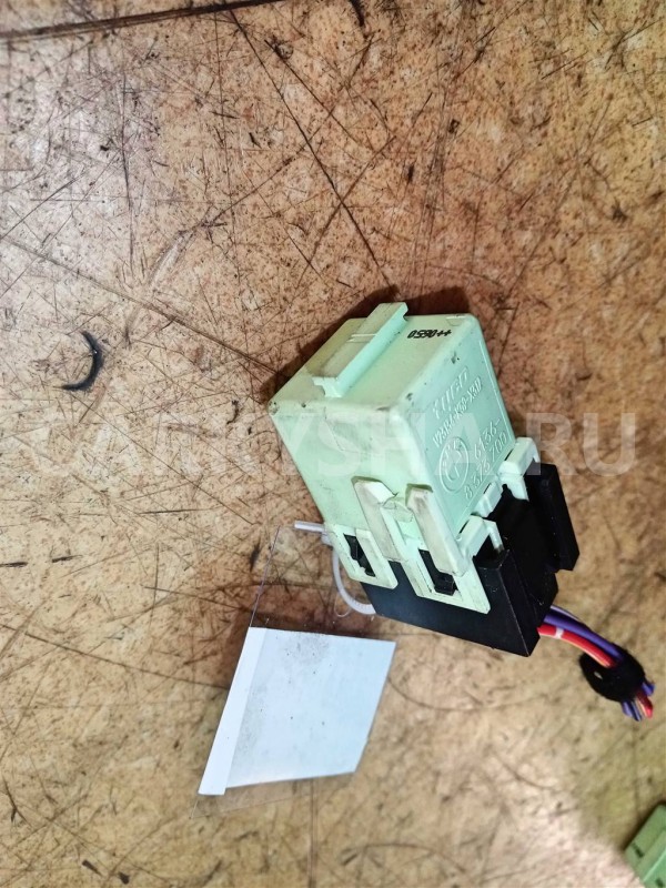 Название детали Реле Модель BMW X3 E83 рест BMW X3 оригинальный номер 61368373700