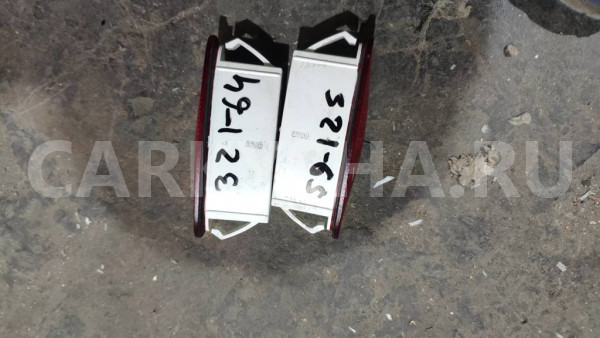 Плафон салонный Renault Laguna III 2007-2012 Renault 12 оригинальный номер 8200011650